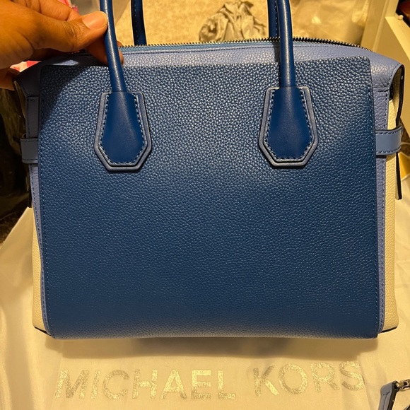 SOLD-MK belted mercer satchel in EUC w/ matching BN wallet - Picture 11 of 11